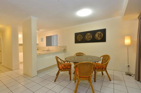 Driftwood Mantaray - Official Onsite Reception And Check In - Yamba Accommodation 12