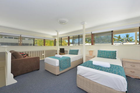 Driftwood Mantaray - Official Onsite Reception And Check In - Yamba Accommodation 23