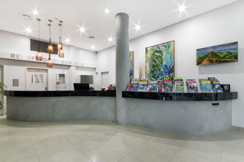 Sunshine Tower Hotel - Yamba Accommodation 24