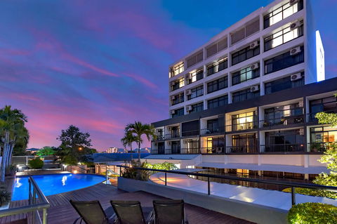 Sunshine Tower Hotel - Yamba Accommodation 3