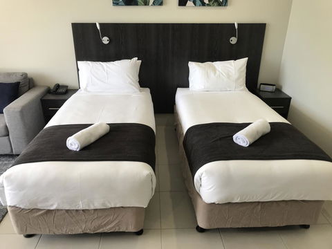 Sunshine Tower Hotel - Yamba Accommodation 6