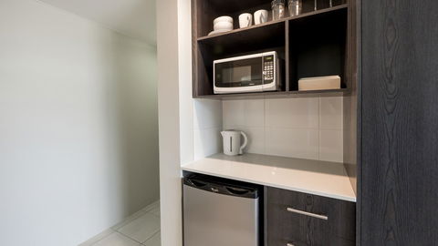 Sunshine Tower Hotel - Yamba Accommodation 8