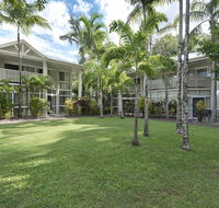Tropical Nites Holiday Townhouses - Yamba Accommodation