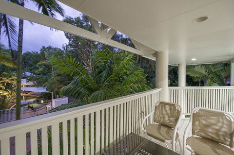 Tropical Nites Holiday Townhouses - Yamba Accommodation 19