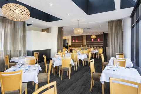 Hotel Grand Chancellor Brisbane - Yamba Accommodation 9