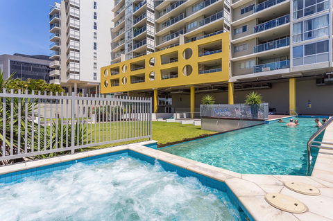 Oxygen Apartments - Yamba Accommodation 8