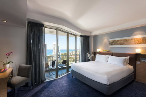 Sofitel Gold Coast Broadbeach - Yamba Accommodation 3