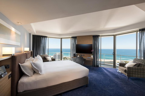 Sofitel Gold Coast Broadbeach - Yamba Accommodation 17