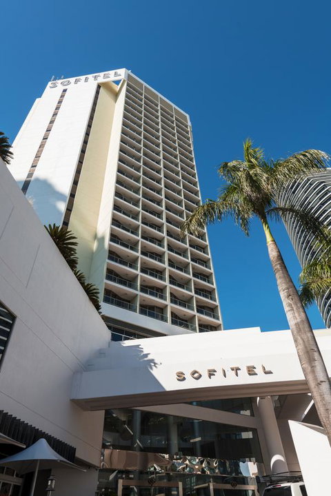 Sofitel Gold Coast Broadbeach - Yamba Accommodation 7