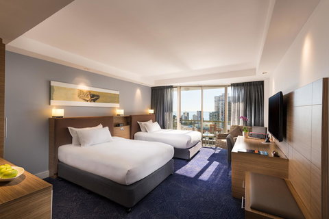 Sofitel Gold Coast Broadbeach - Yamba Accommodation 20