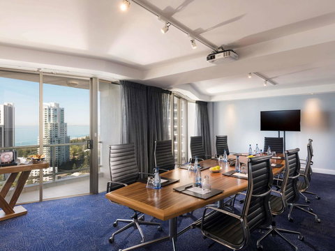 Sofitel Gold Coast Broadbeach - Yamba Accommodation 42