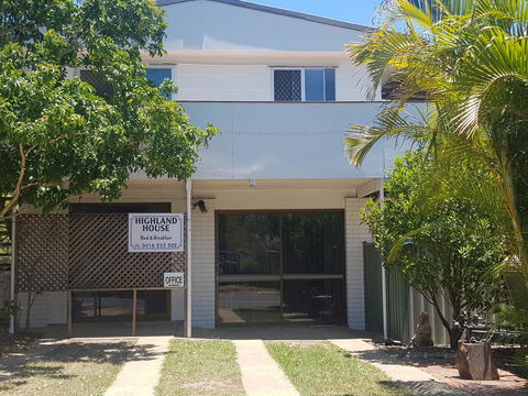 Highland House - Yamba Accommodation 3