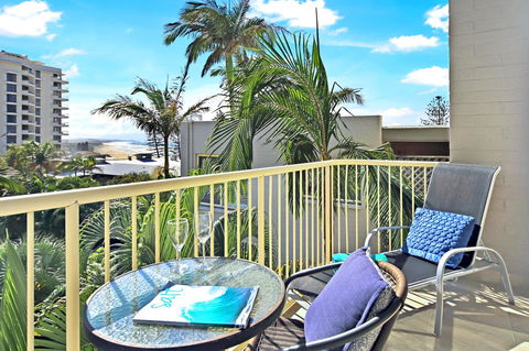 Surf Dance Apartments - Yamba Accommodation 27