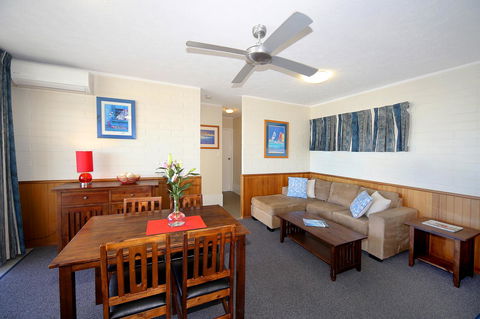 Surf Dance Apartments - Yamba Accommodation 34