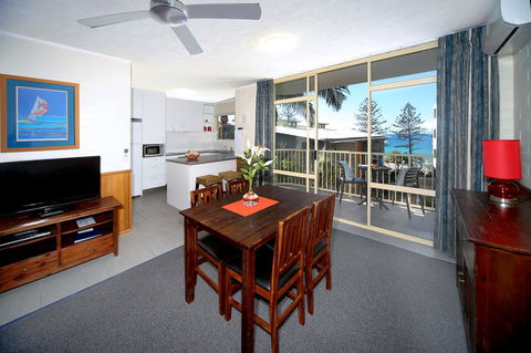 Surf Dance Apartments - Yamba Accommodation 33