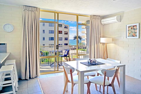 Surf Dance Apartments - Yamba Accommodation 31