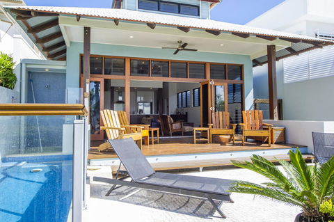 Beached On Magnetic - Yamba Accommodation 15