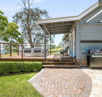Hollow Tree Farm - Yamba Accommodation