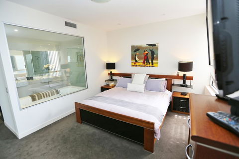 Dune On The Beach - Yamba Accommodation 1