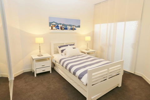 Dune On The Beach - Yamba Accommodation 5