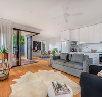 Sam's Buderim Mountain Guest House - Yamba Accommodation