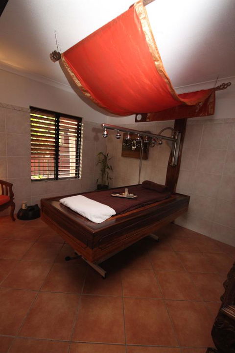 Hibiscus Resort & Spa - Official Onsite Reception & Check In - Yamba Accommodation 35