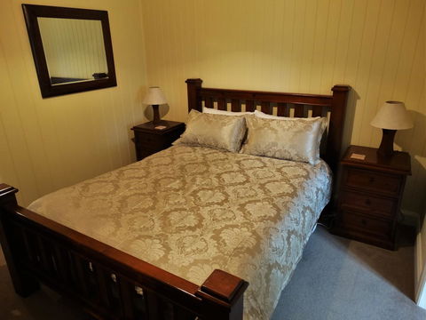 Loughmore House - Yamba Accommodation 7