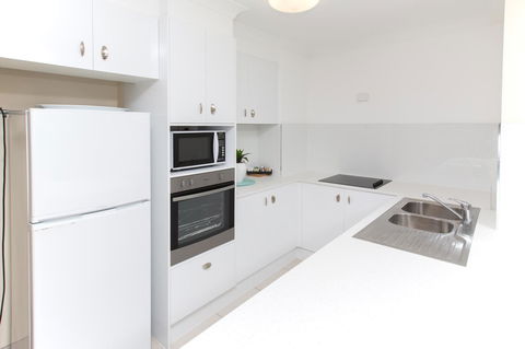 Miami Beachside Holiday Apartments - Yamba Accommodation 26