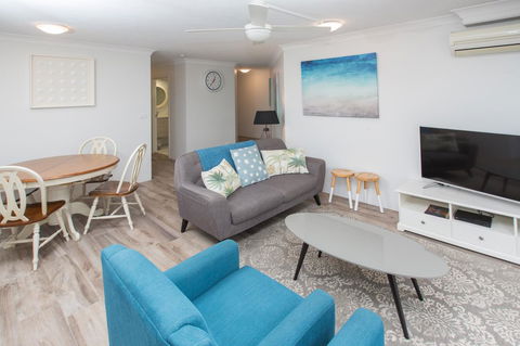 Miami Beachside Holiday Apartments - Yamba Accommodation 10