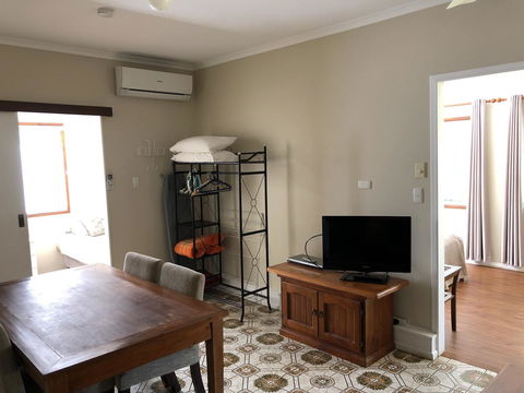 Montville Holiday Apartments - Yamba Accommodation 16