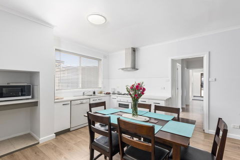 Wattle Grove Villa - Yamba Accommodation 0