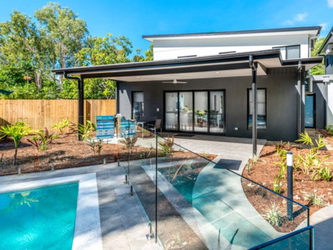 Waves - Tropicana - Clifton Bea - Yamba Accommodation 0