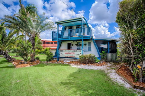 Wayfarers Beachouse - Rainbow Beach, Everything You Need, Just Metres To The Beach - Yamba Accommodation 0
