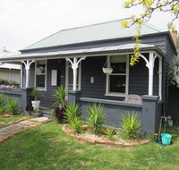 Welcome Stranger Cottage - Yamba Accommodation