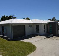 Westwood Villas - Bridport - Yamba Accommodation