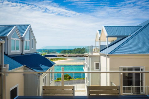 Wharf Apartment Unit 15 - Yamba Accommodation 0