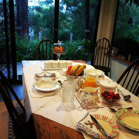 Whispering Pines Bed And Breakfast - Yamba Accommodation 3