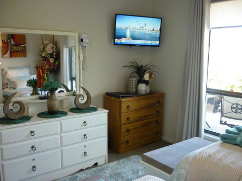 Willowbank Drive Bed & Breakfast - Yamba Accommodation 2