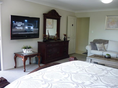 Willowbank Drive Bed & Breakfast - Yamba Accommodation 1