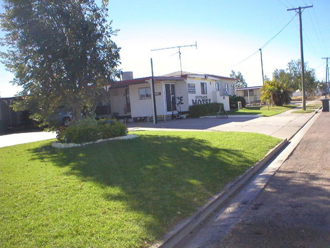 Winton Outback Motel - Yamba Accommodation 1