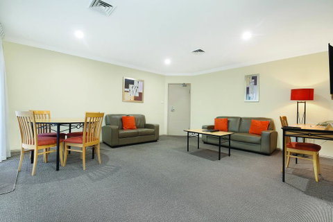 Wollongong Serviced Apartments - Yamba Accommodation 1