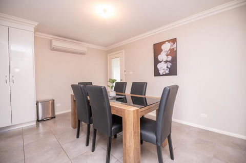 Wonderful Windred Modern, Comfy, Quiet - Yamba Accommodation 0