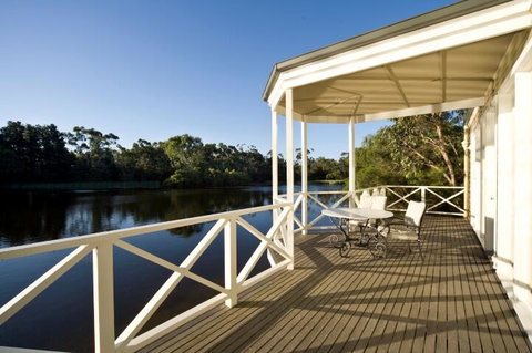 Woodman Estate - Yamba Accommodation 3