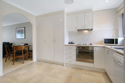 Woody's - In Central Bright - Yamba Accommodation 2