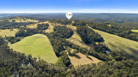 WOOLWAY - Yamba Accommodation 0