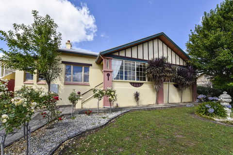 Wyatt Guest House - Yamba Accommodation 2