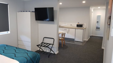 Wynnum Anchor Motel - Yamba Accommodation 1