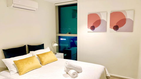 Xu's Residence@888 Collins St - Yamba Accommodation 1