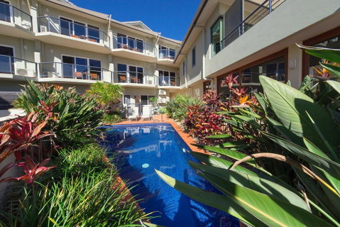 Yamba Beach Motel - Yamba Accommodation 0