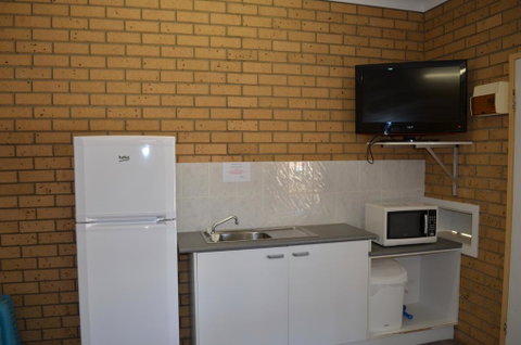 Yamba Motor Inn - Yamba Accommodation 3
